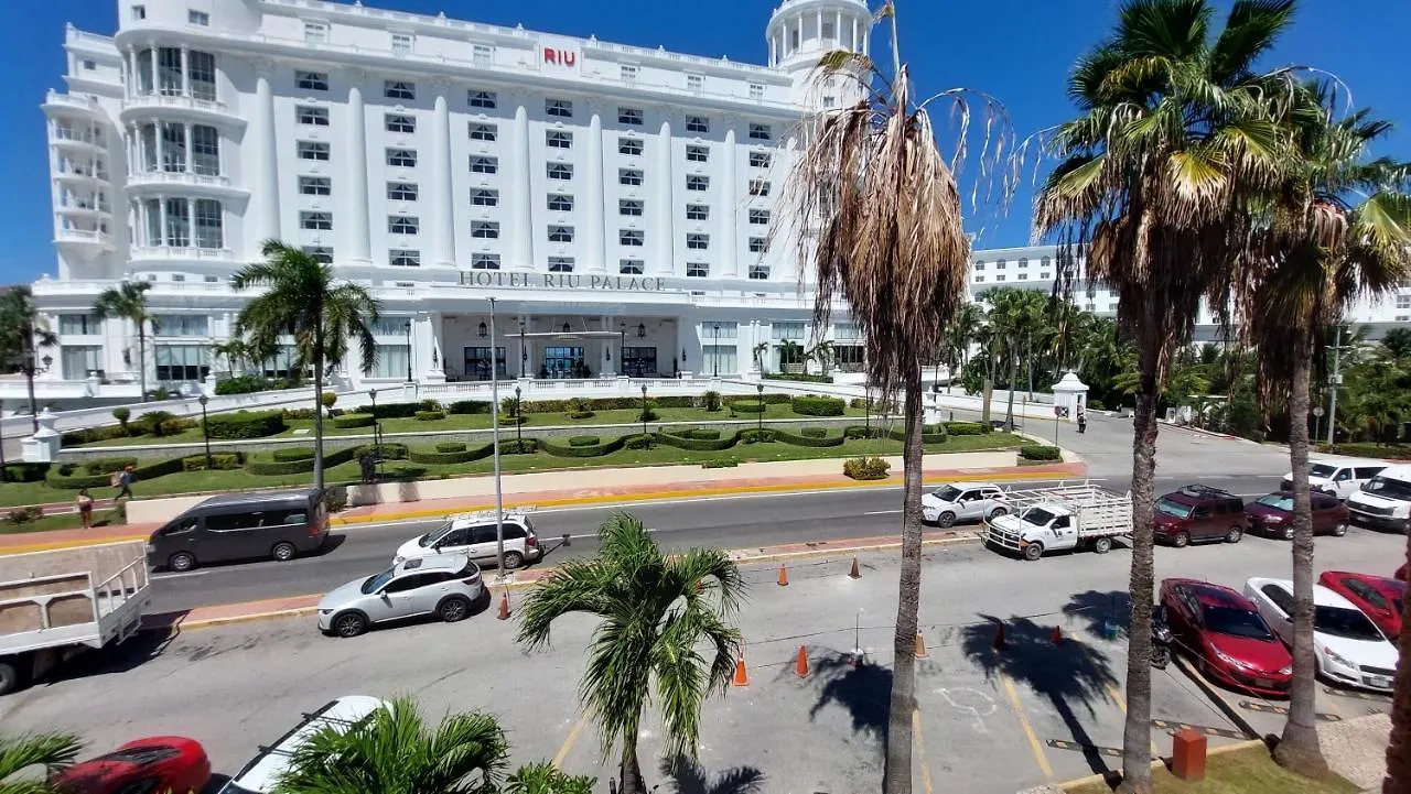 Cancun Suites Apartments - Hotel Zone Mexico