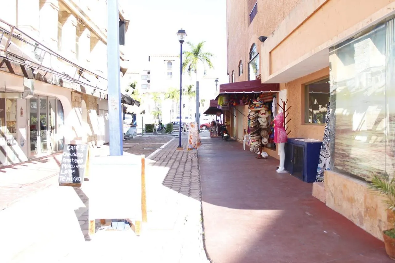 Cancun Suites Apartments - Hotel Zone